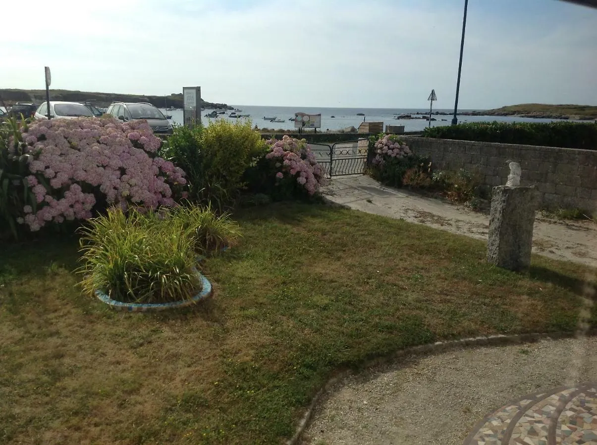 Au Bord Du Chenal Villa Porspoder 0*,  France