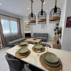 Sofia Apartment Nea Skioni